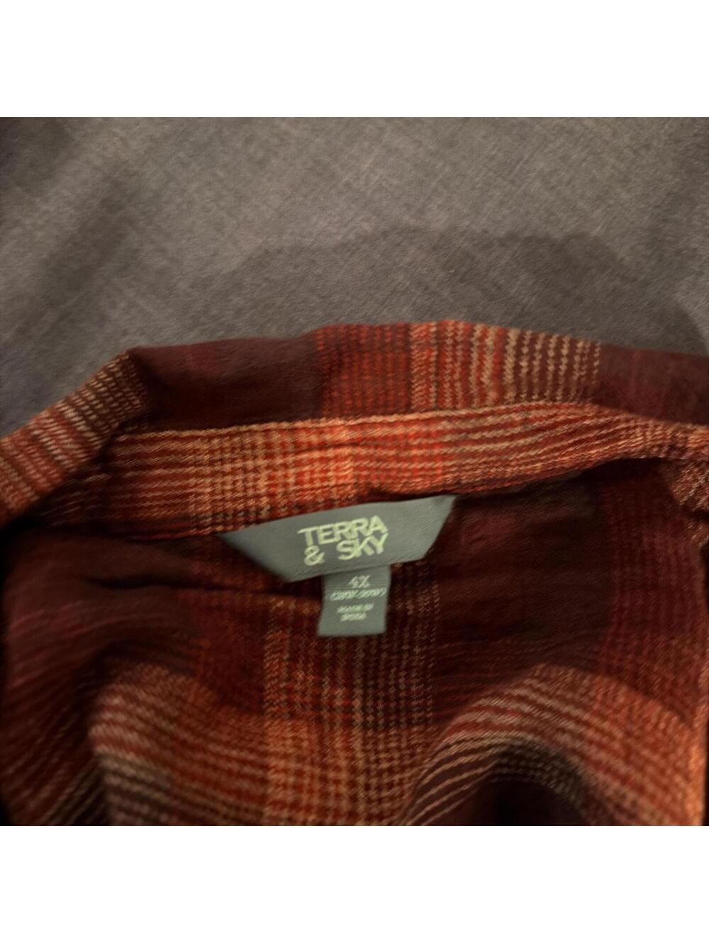 Terra & Sky Women's Burgundy and Red Shirt - Picture 5 of 5